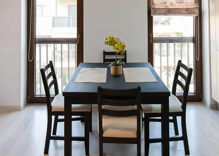 Moonlight Apartment *